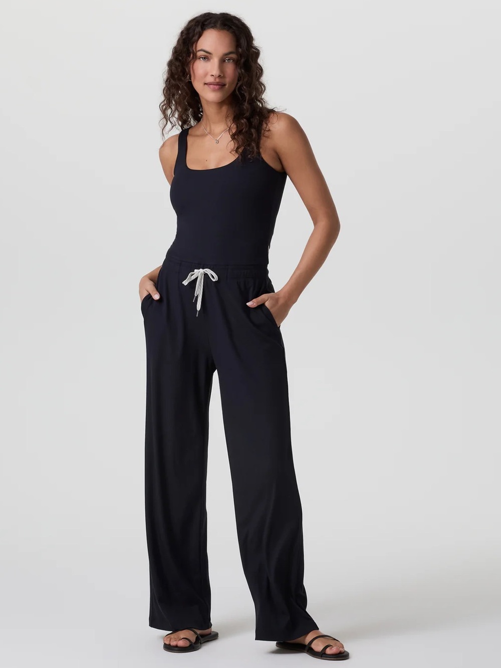 Vuori Pose Scoop Jumpsuit Black Size XL Wide Leg Ribbed Quiet Luxury NWT